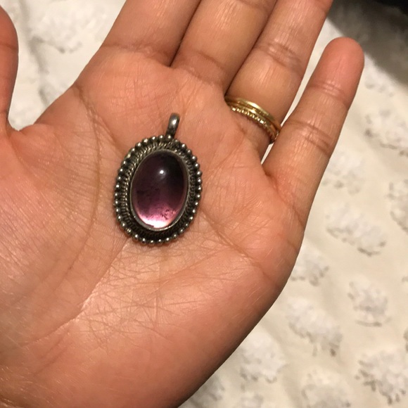 Pendants - Picture 5 of 5